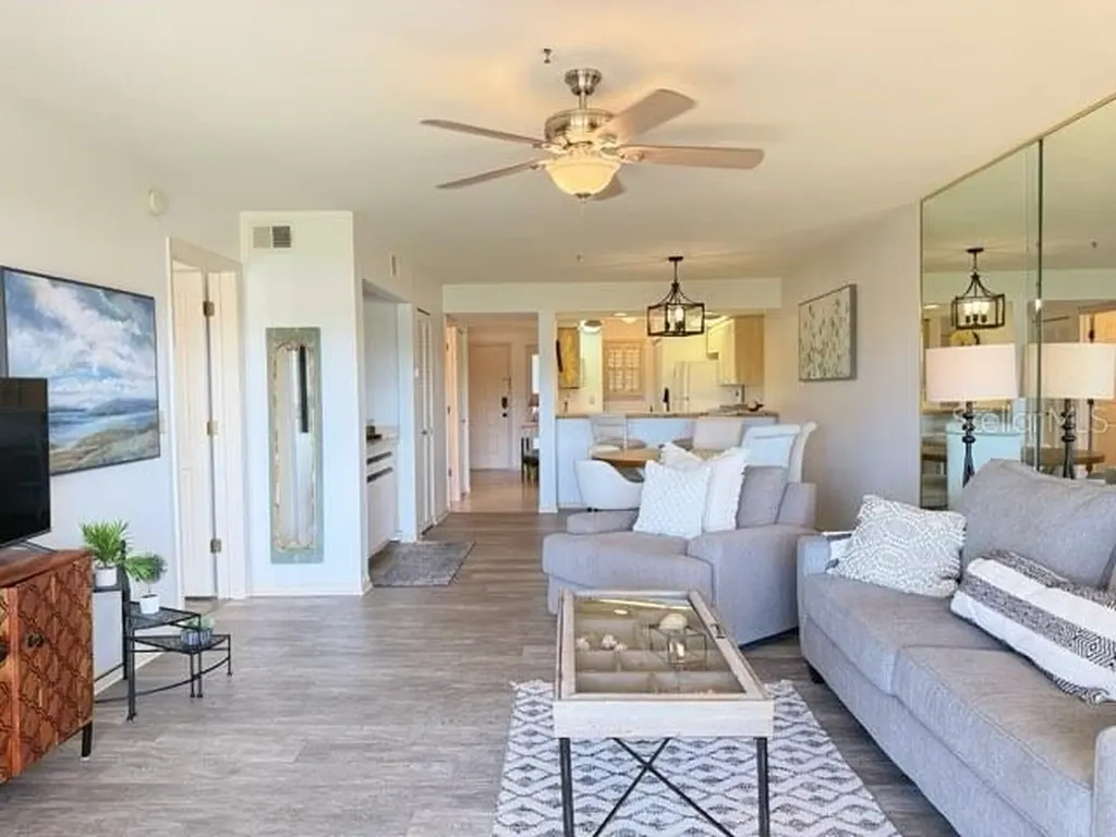 460 Bouchelle Drive New Smyrna Beach FL 32169
