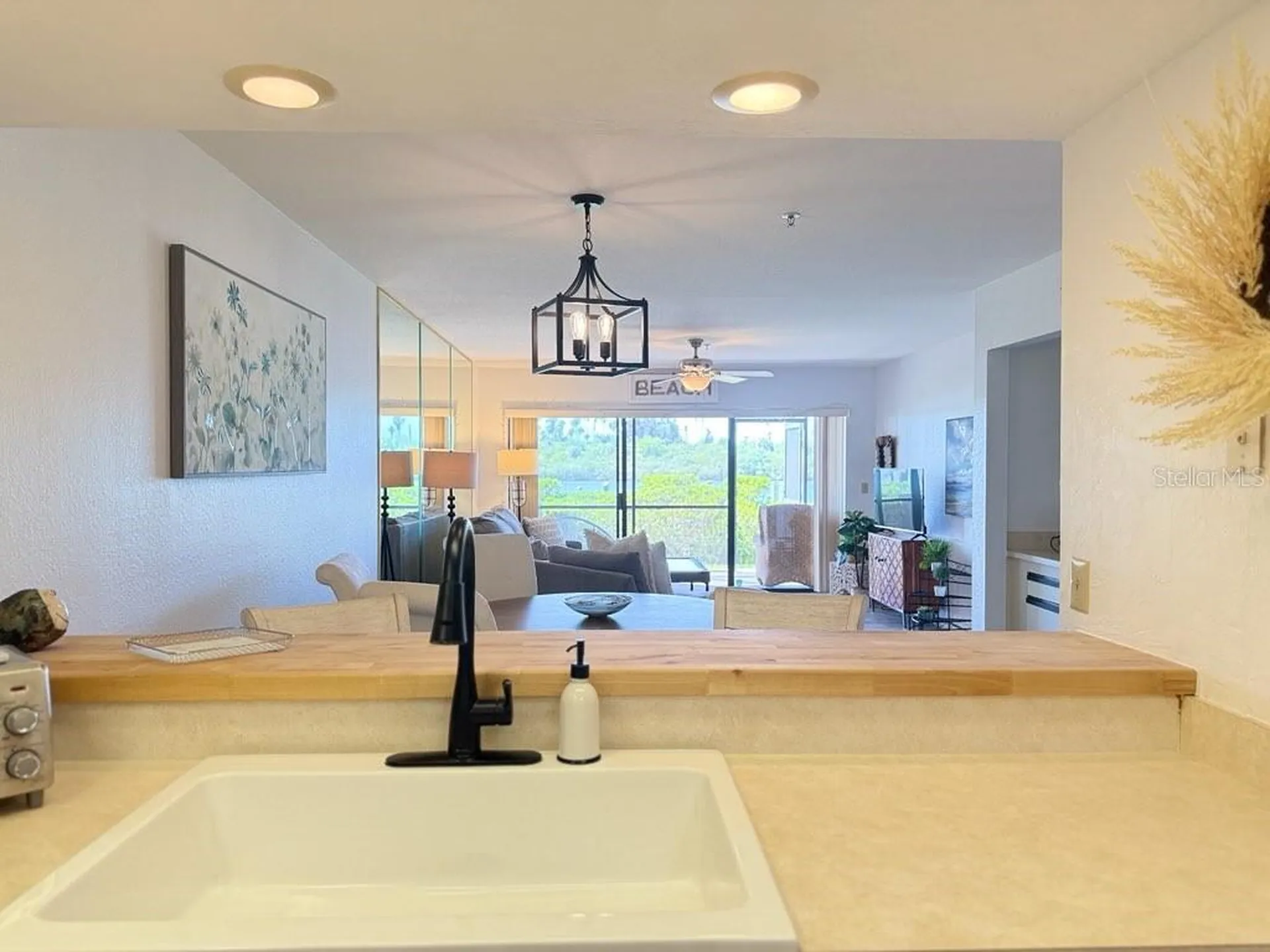 460 Bouchelle Drive New Smyrna Beach FL 32169