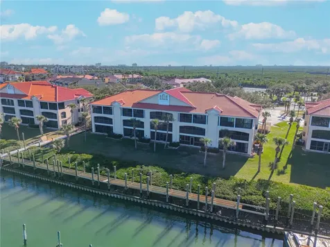 460 Bouchelle Drive New Smyrna Beach FL 32169