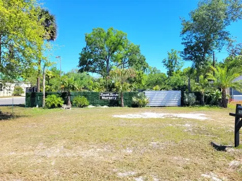 7513 Edgewater Drive Orlando FL 32810