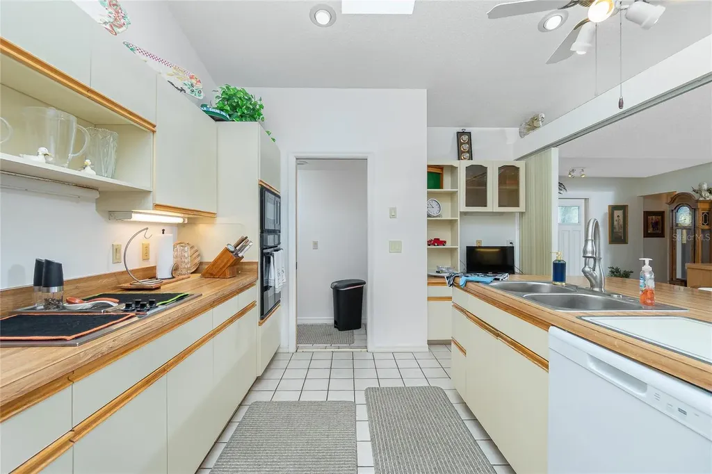 204 Bunker Road Rotonda West FL 33947