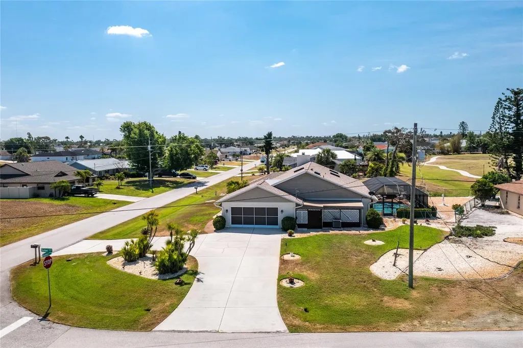 204 Bunker Road Rotonda West FL 33947