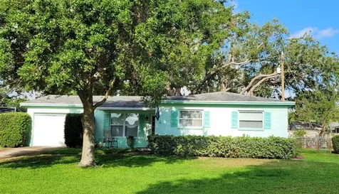 7336 20th Street N St Petersburg FL 33702