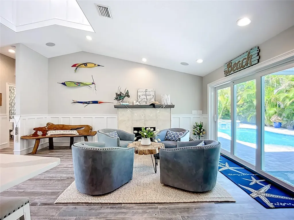 403 75th Street Holmes Beach FL 34217