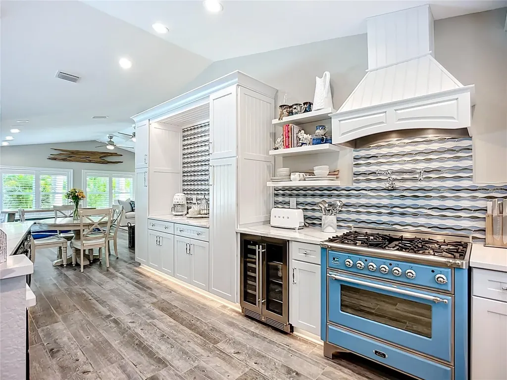 403 75th Street Holmes Beach FL 34217