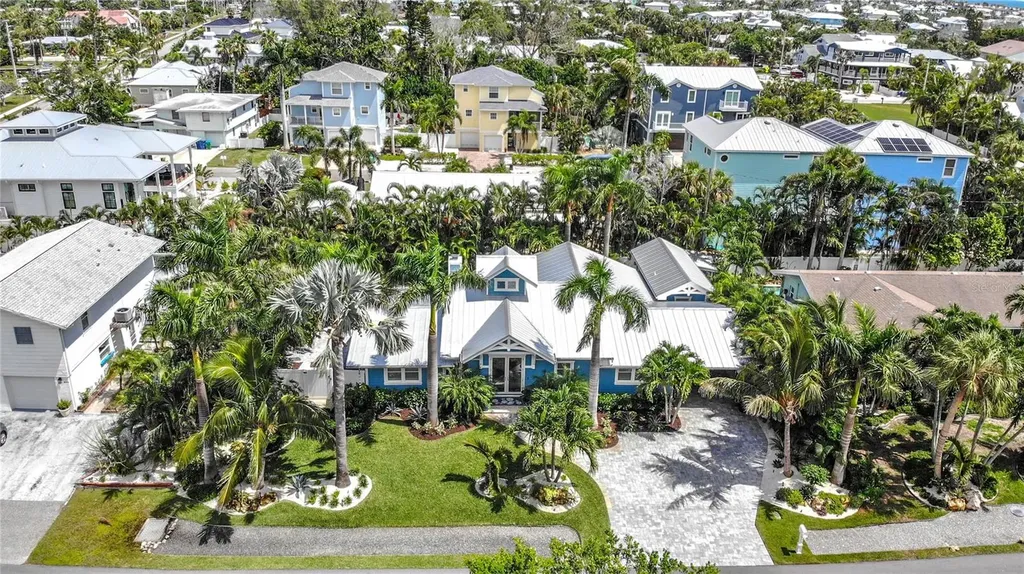 403 75th Street Holmes Beach FL 34217