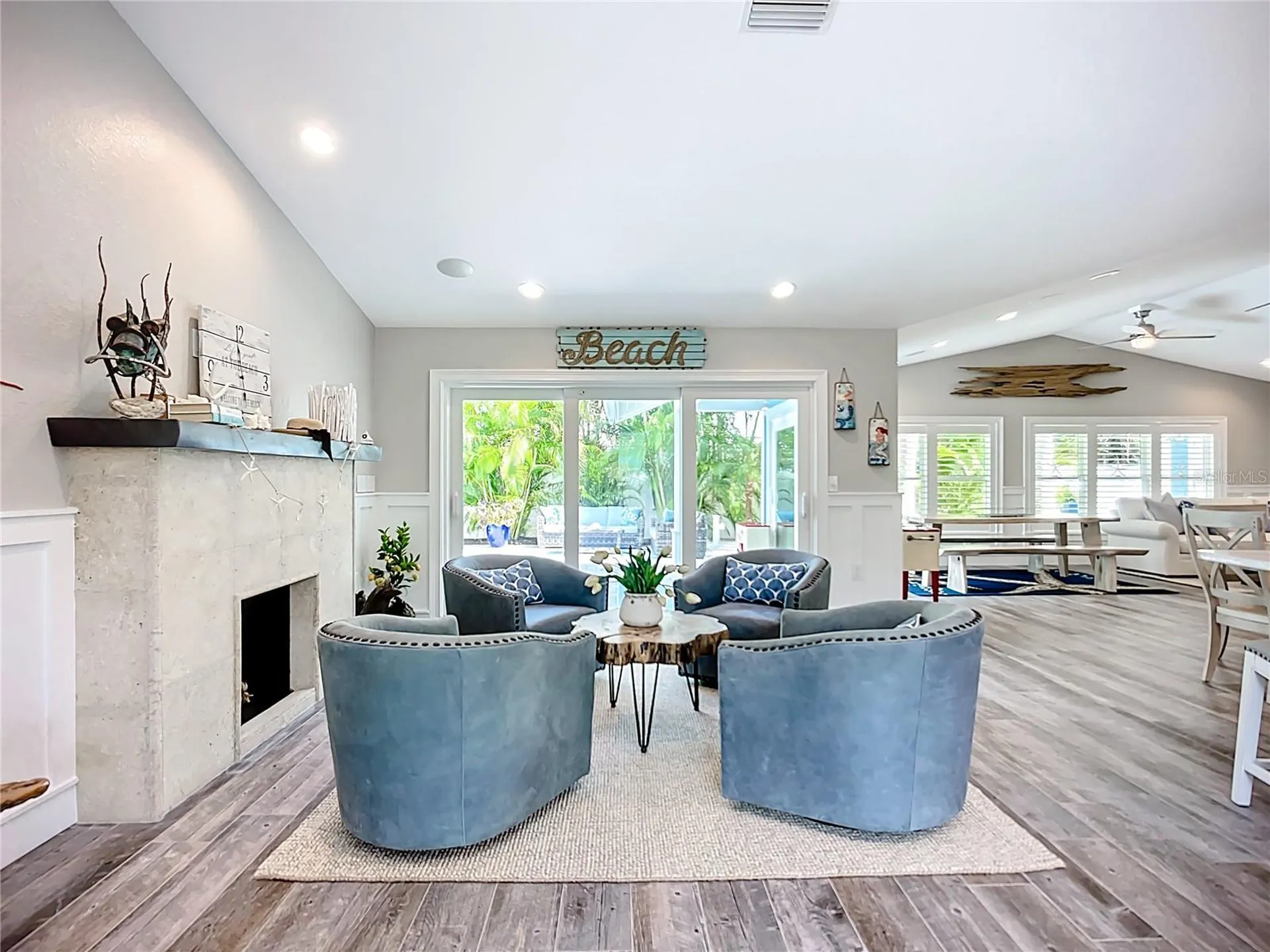 403 75th Street Holmes Beach FL 34217