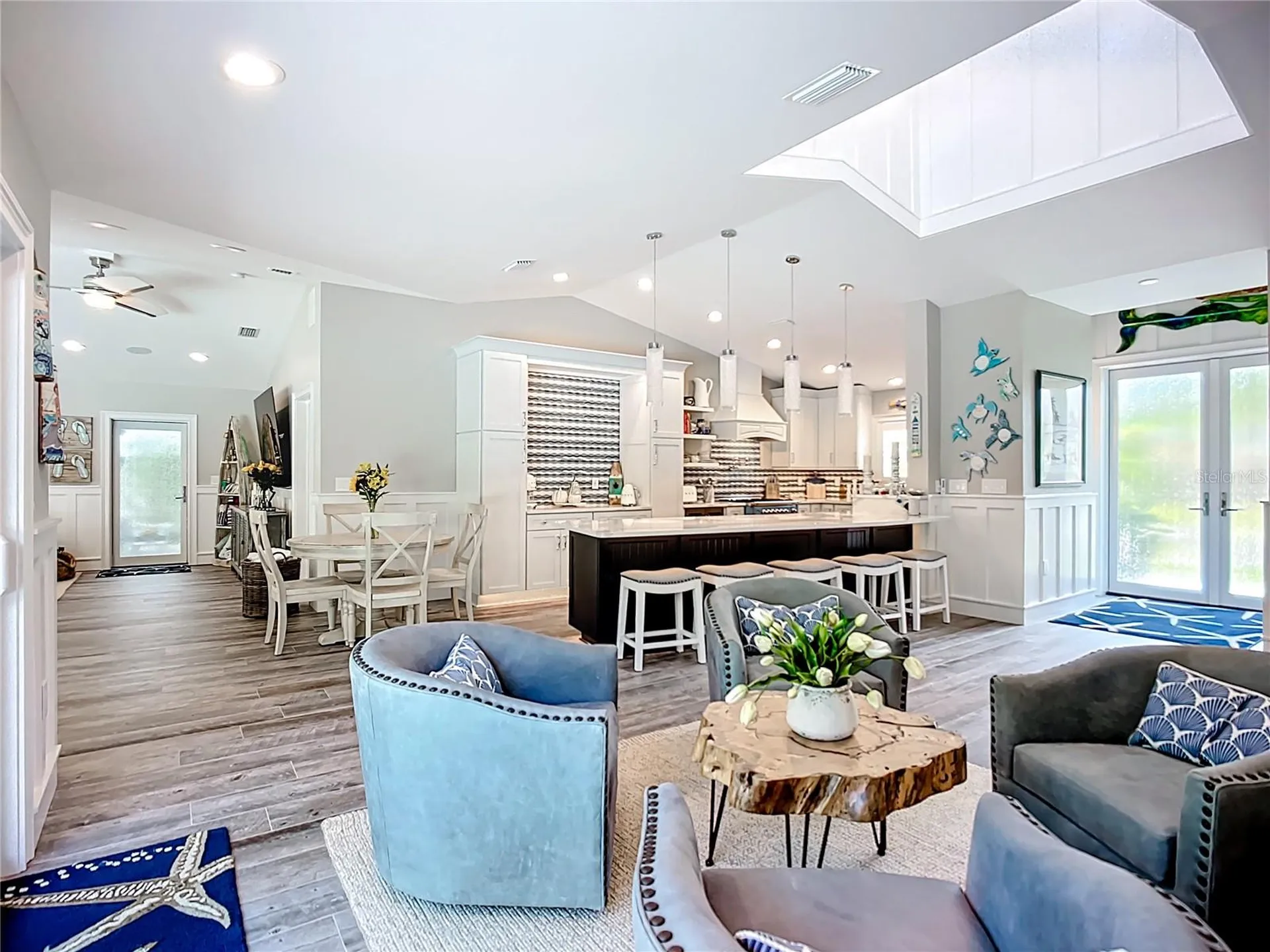 403 75th Street Holmes Beach FL 34217