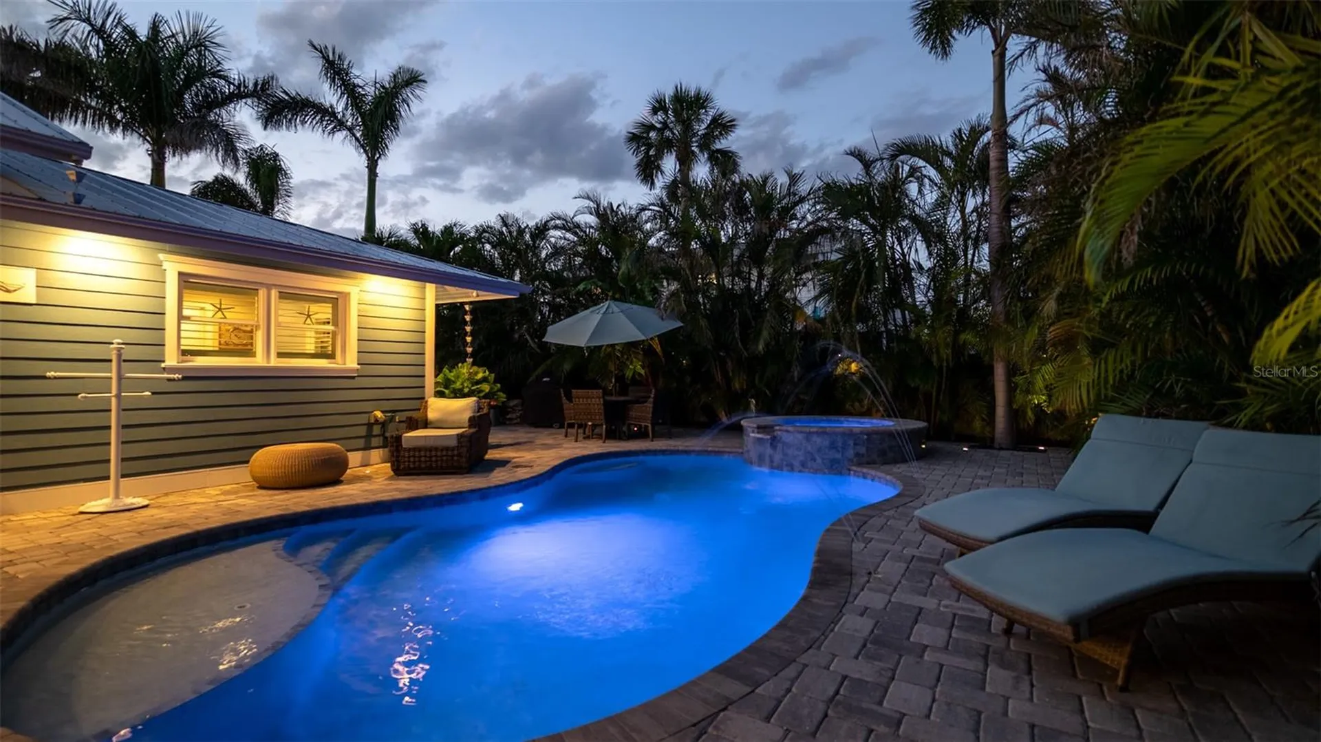 403 75th Street Holmes Beach FL 34217