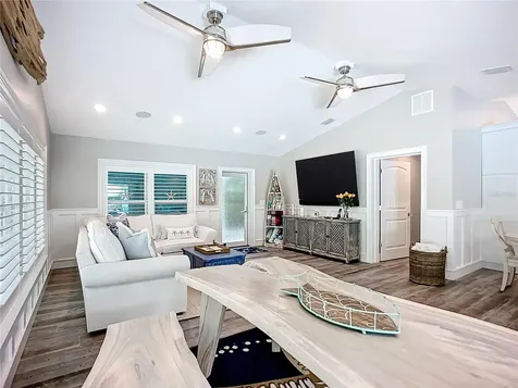 403 75th Street Holmes Beach FL 34217