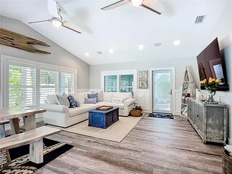 403 75th Street Holmes Beach FL 34217
