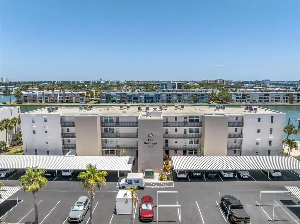 7625 Sun Island Drive S South Pasadena FL 33707