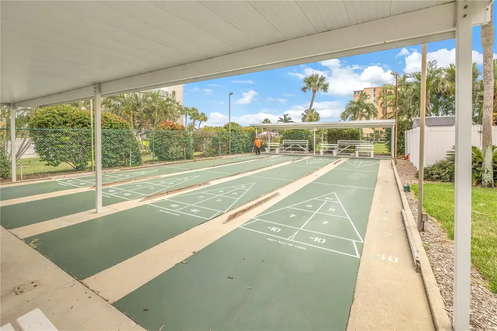 7625 Sun Island Drive S South Pasadena FL 33707