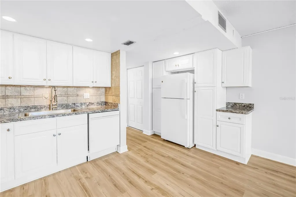 7625 Sun Island Drive S South Pasadena FL 33707