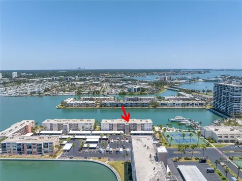 7625 Sun Island Drive S South Pasadena FL 33707