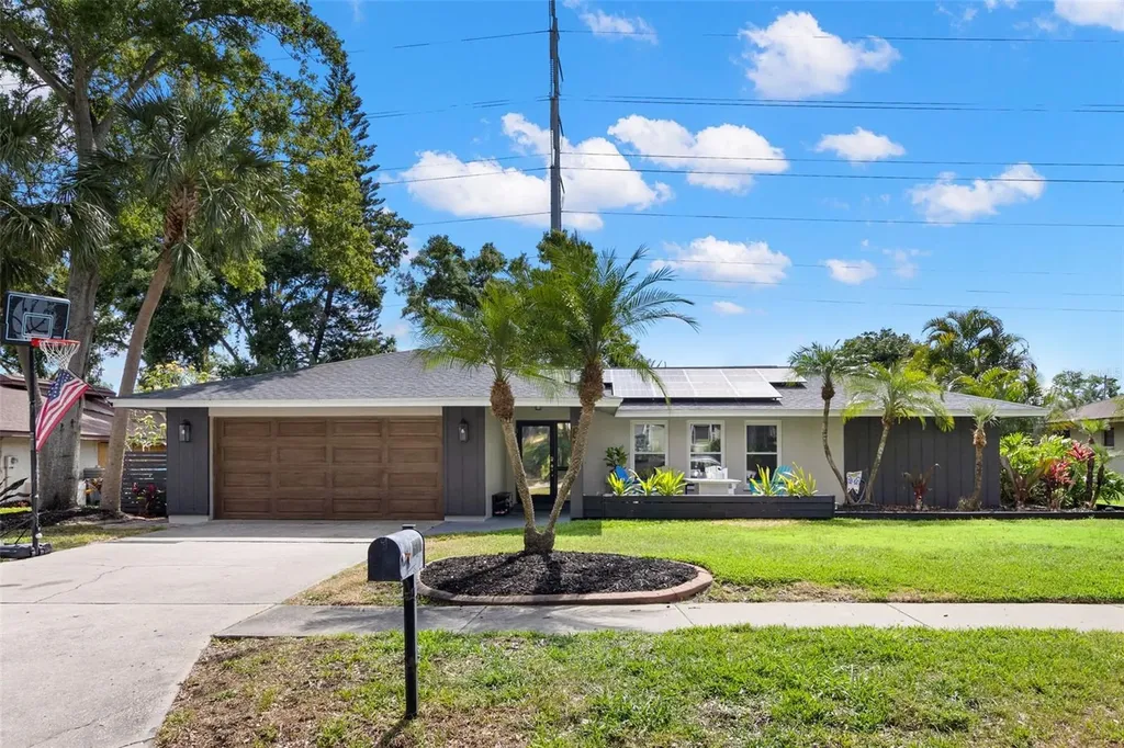820 Hickory Lane Palm Harbor FL 34683