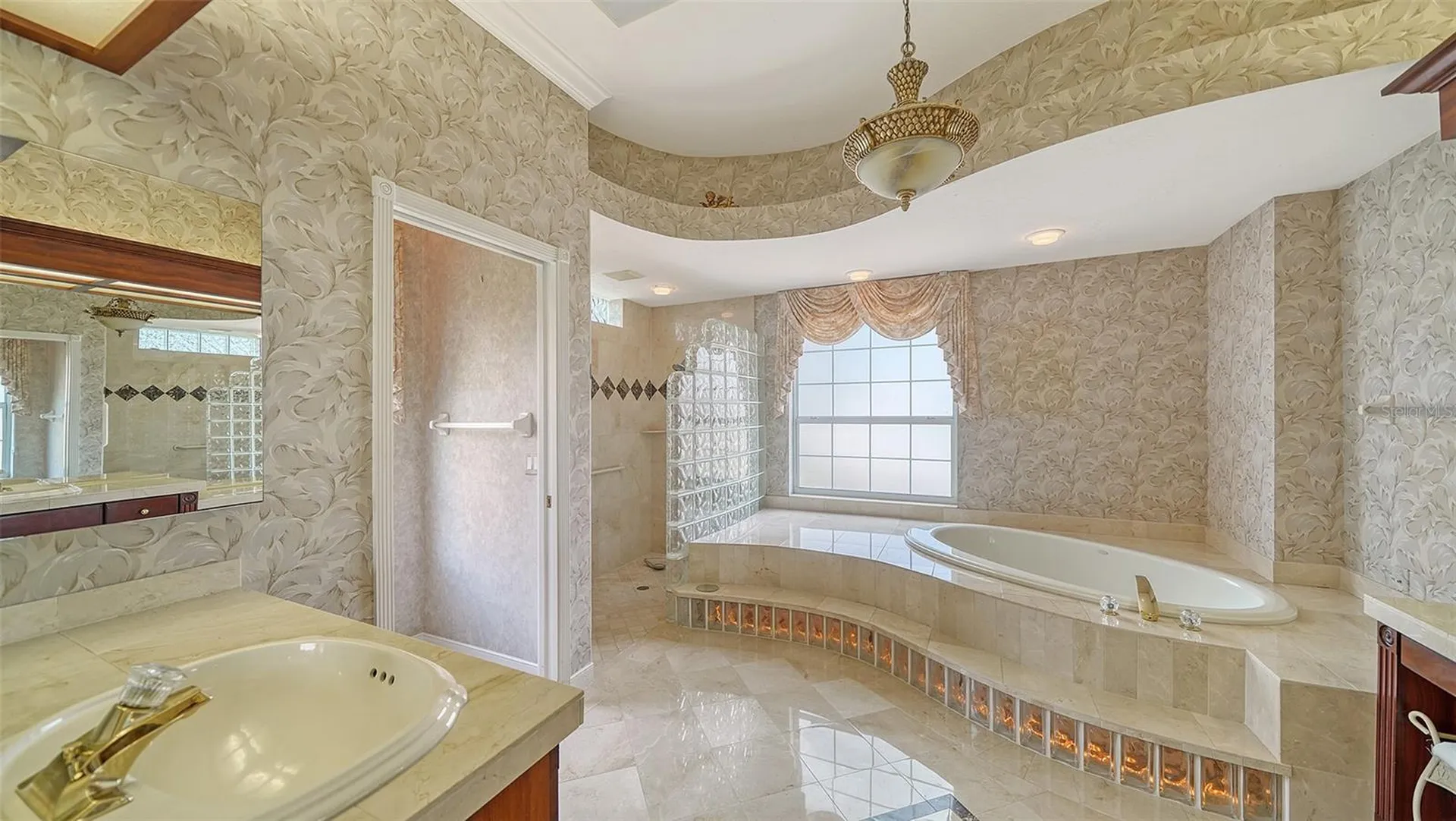 6633 The Masters Avenue Lakewood Ranch FL 34202