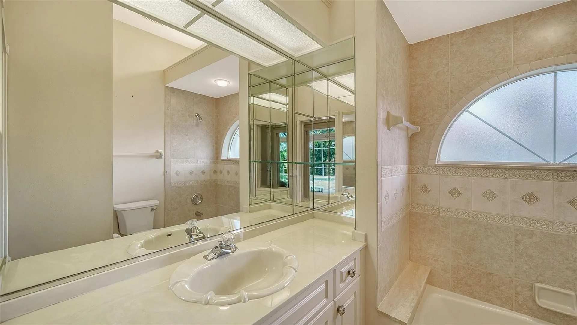 6633 The Masters Avenue Lakewood Ranch FL 34202