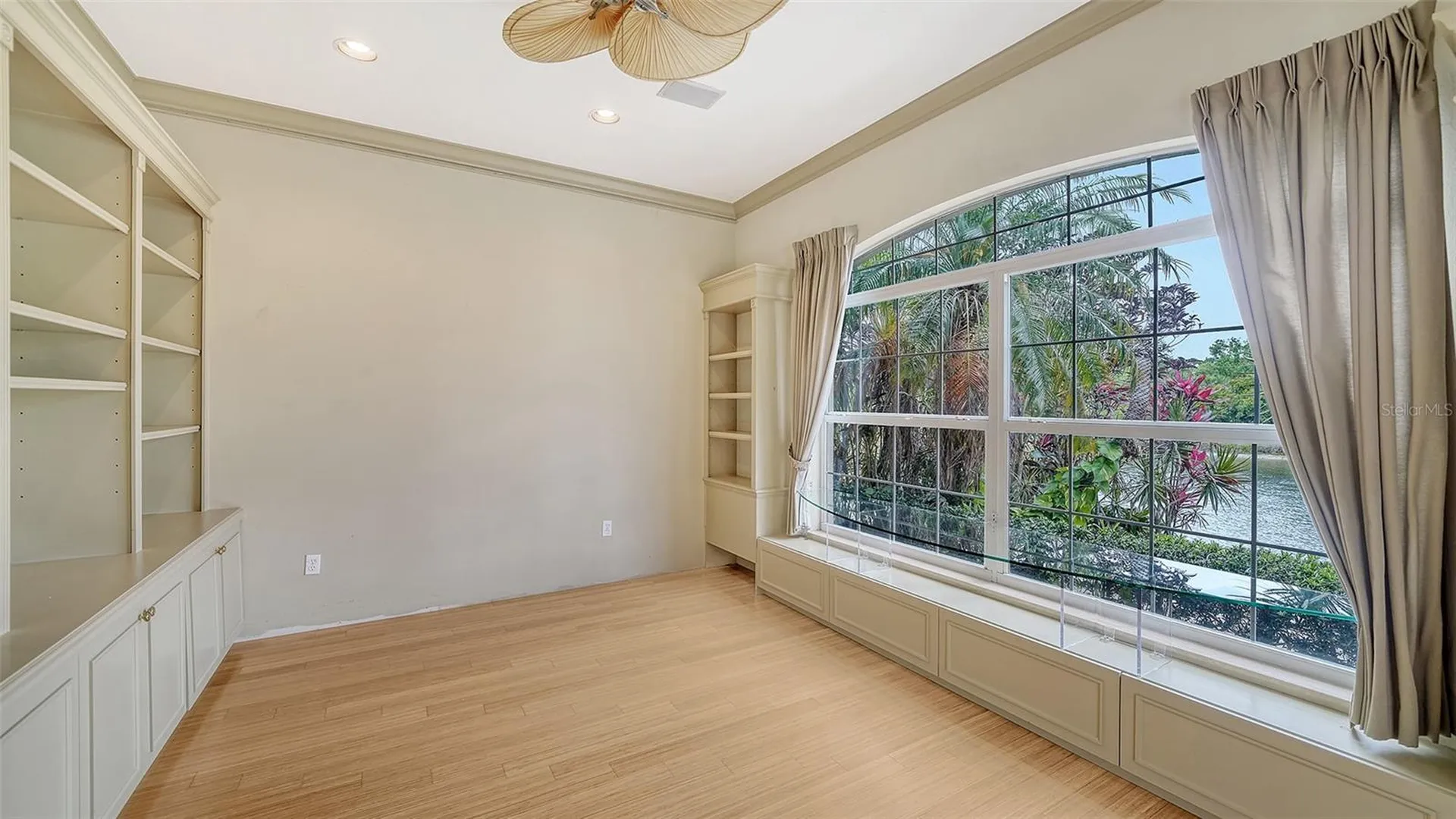 6633 The Masters Avenue Lakewood Ranch FL 34202
