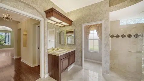 6633 The Masters Avenue Lakewood Ranch FL 34202