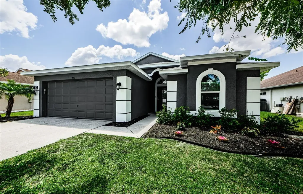 382 Tavernier Circle Oldsmar FL 34677