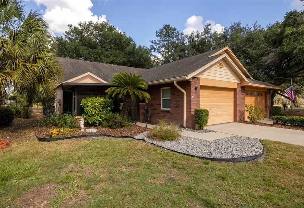 6438 Brentwood Drive Zephyrhills FL 33542