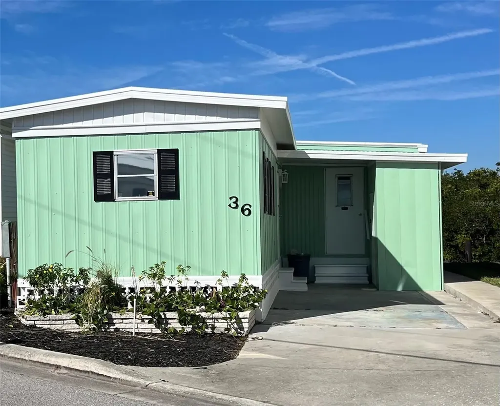 36 N Starboard Drive Venice FL 34285