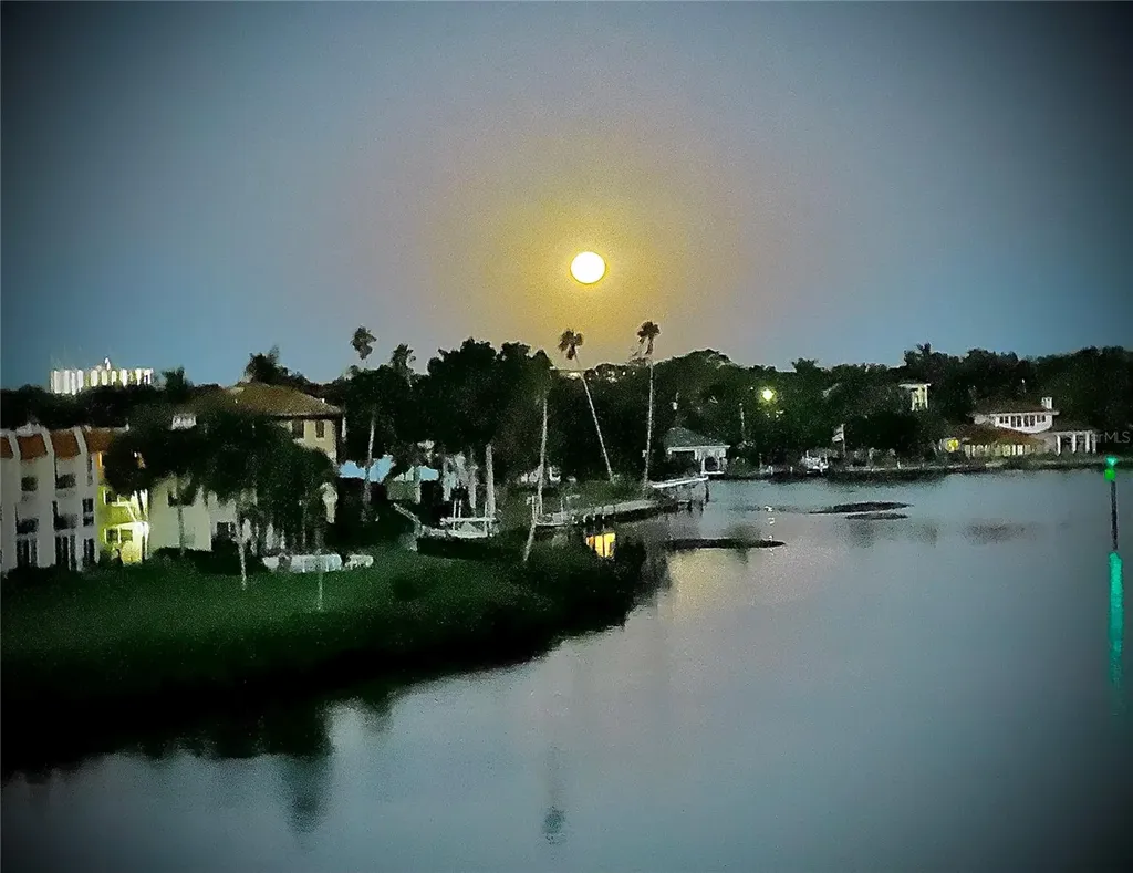 36 N Starboard Drive Venice FL 34285