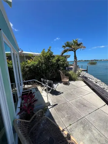 36 N Starboard Drive Venice FL 34285
