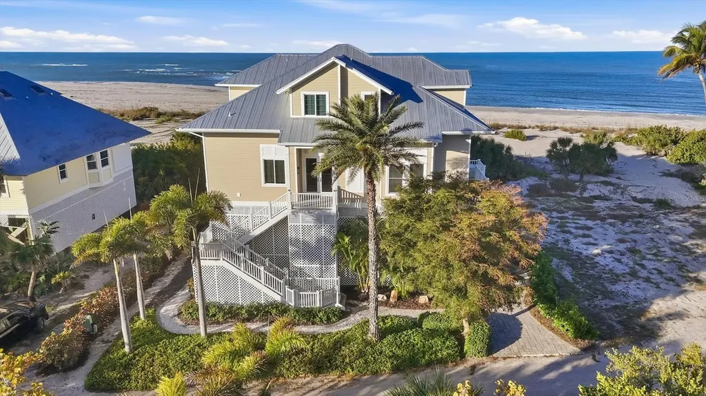 6890 Palm Island Drive Placida FL 33946