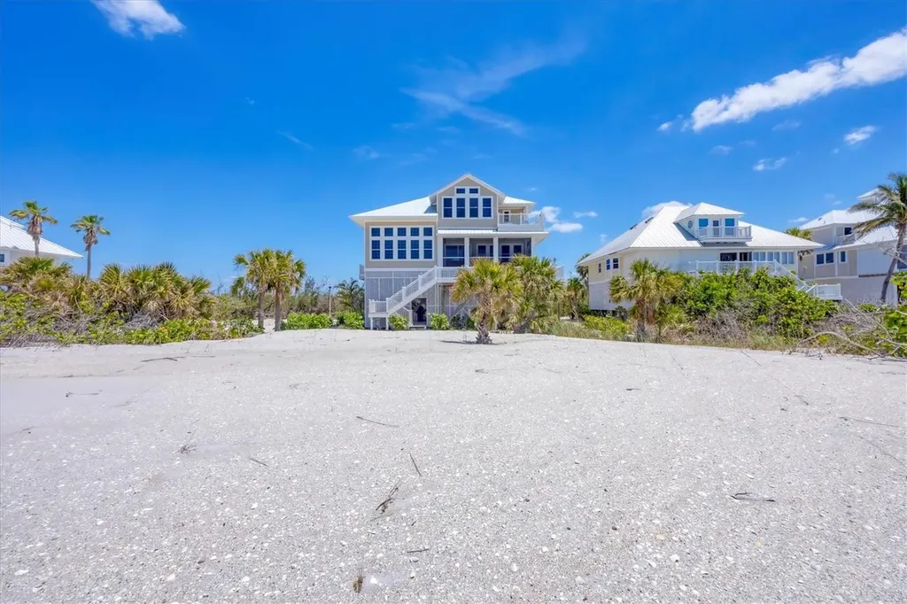 6890 Palm Island Drive Placida FL 33946