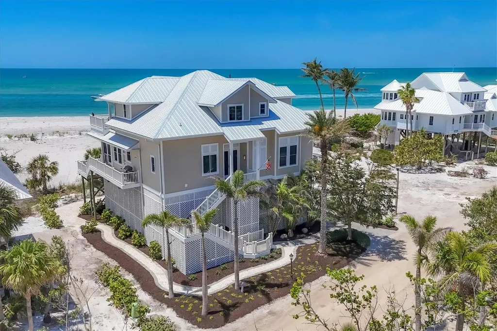 6890 Palm Island Drive Placida FL 33946