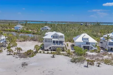 6890 Palm Island Drive Placida FL 33946