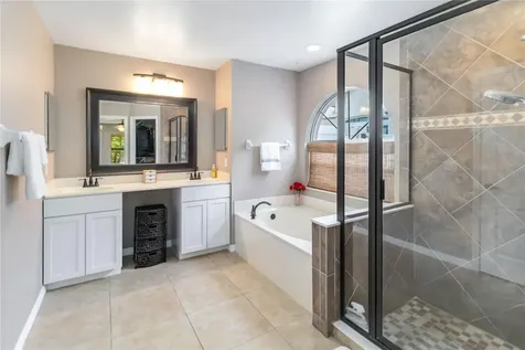 905 N Lake Claire Circle Oviedo FL 32765