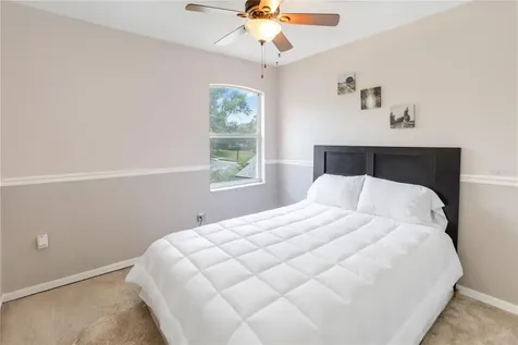 905 N Lake Claire Circle Oviedo FL 32765