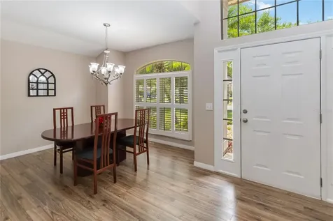 905 N Lake Claire Circle Oviedo FL 32765