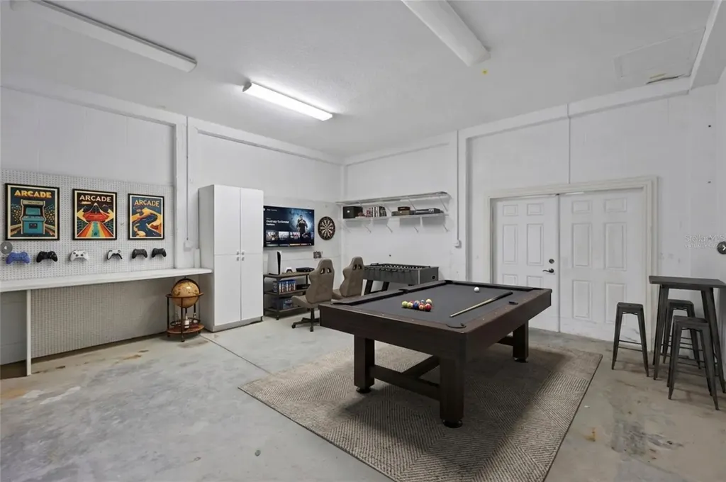 2918 Avenue E Holmes Beach FL 34217