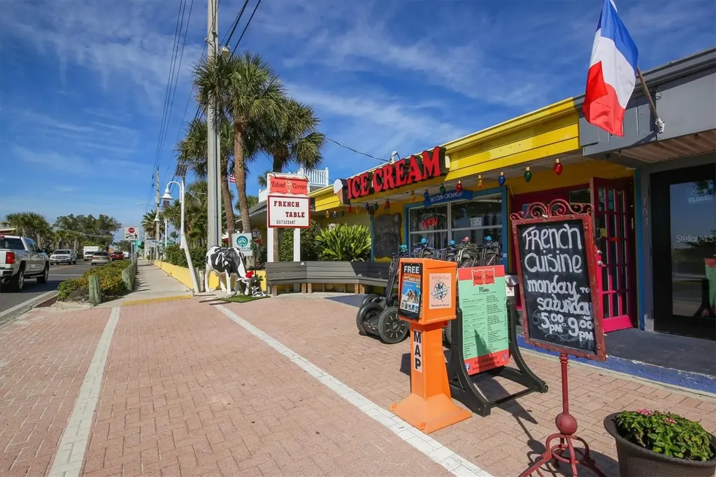 2918 Avenue E Holmes Beach FL 34217