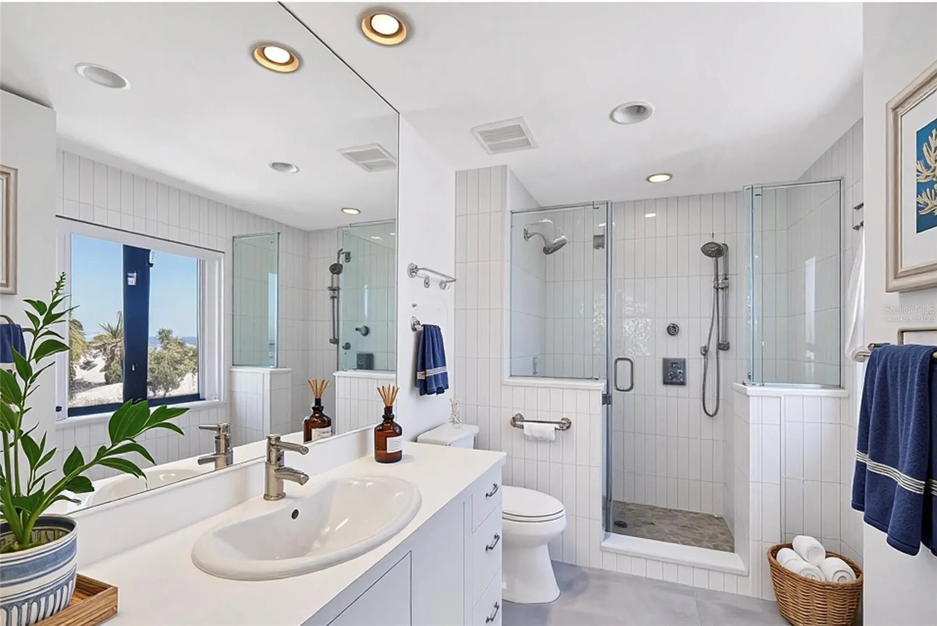 2918 Avenue E Holmes Beach FL 34217