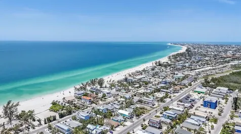 2918 Avenue E Holmes Beach FL 34217