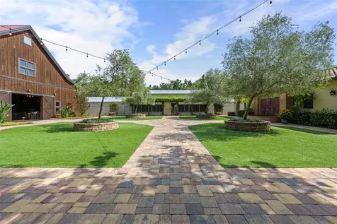 11865 Fort King Highway Thonotosassa FL 33592