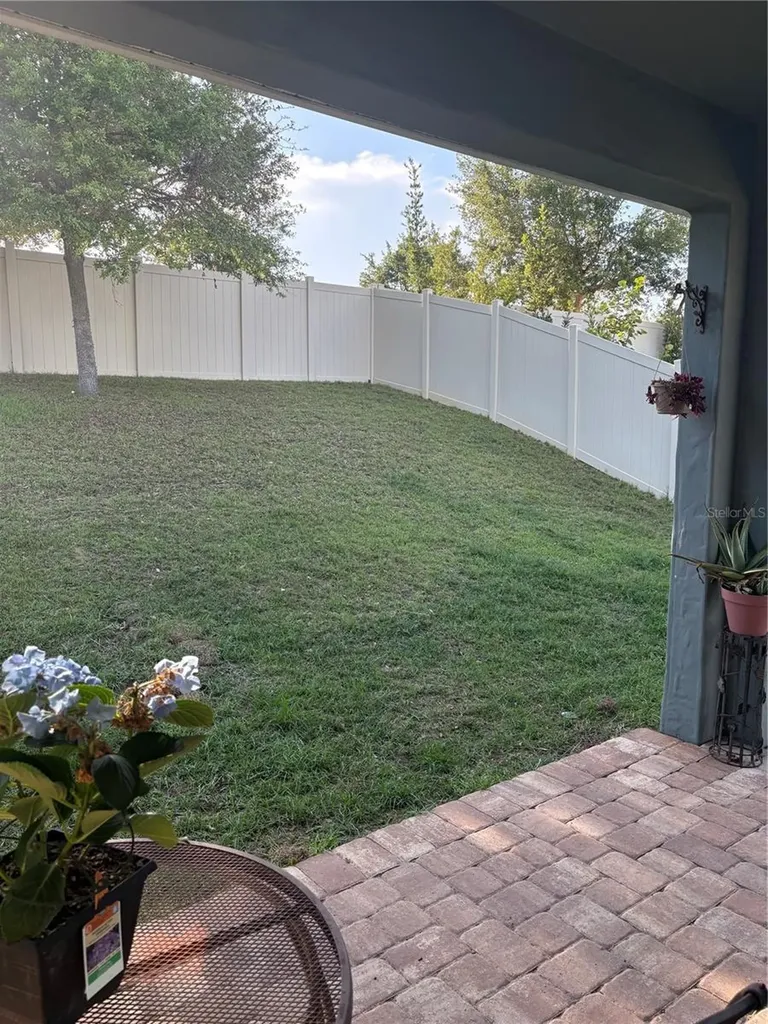 709 Calabria Way Howey In The Hills FL 34737