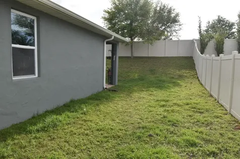 709 Calabria Way Howey In The Hills FL 34737