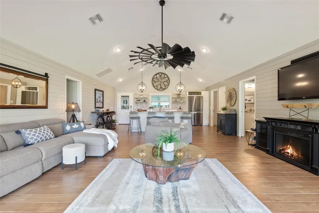 1395 S Lake Reedy Boulevard Frostproof FL 33843