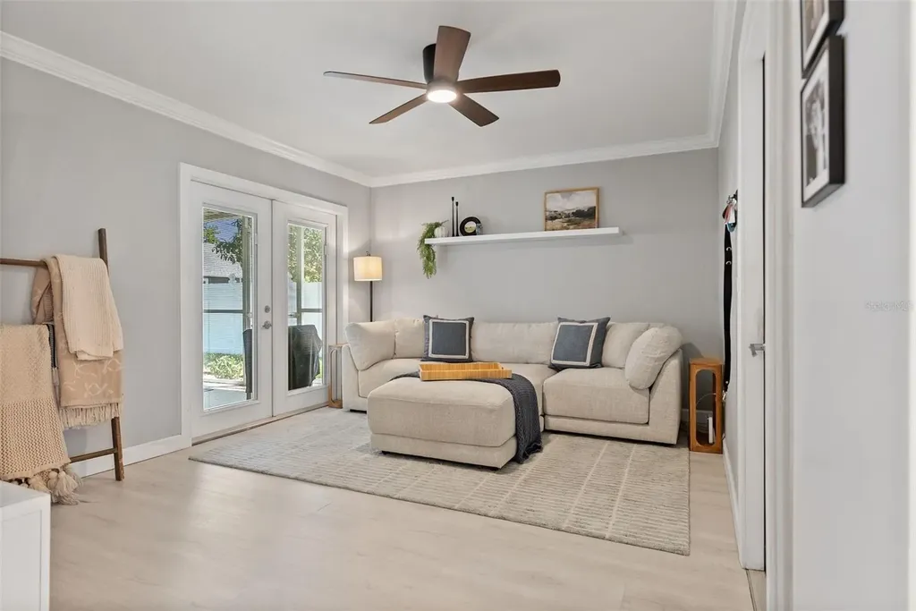 7141 37th Avenue N St Petersburg FL 33710