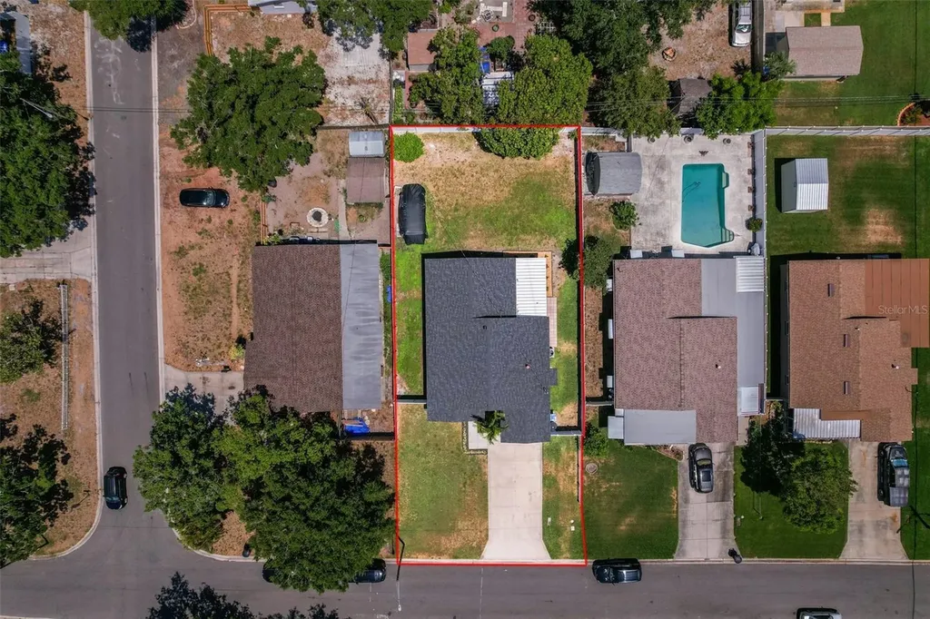7141 37th Avenue N St Petersburg FL 33710