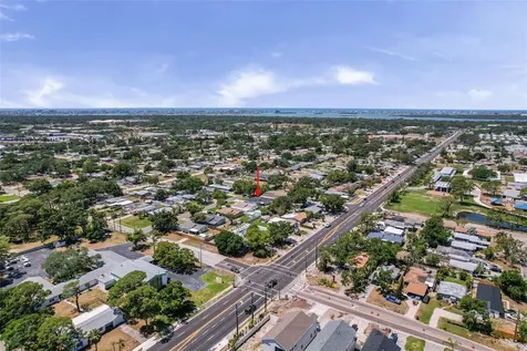 7141 37th Avenue N St Petersburg FL 33710