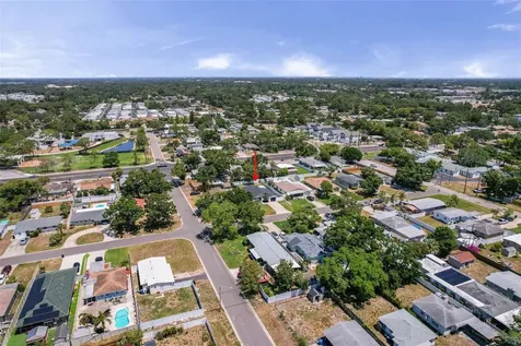 7141 37TH Avenue N St Petersburg FL 33710
