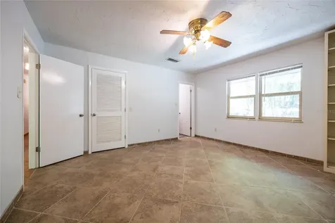 1034 NW 61st Terrace Gainesville FL 32605