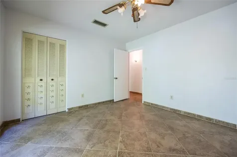 1034 NW 61st Terrace Gainesville FL 32605